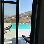 Dream 1 ολόκληρος χώρος με πισίνα