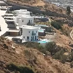 Dream 1 ολόκληρος χώρος με πισίνα