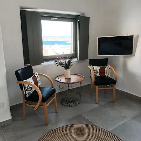 Dream 1 ολόκληρος χώρος με πισίνα Parikia (Paros)