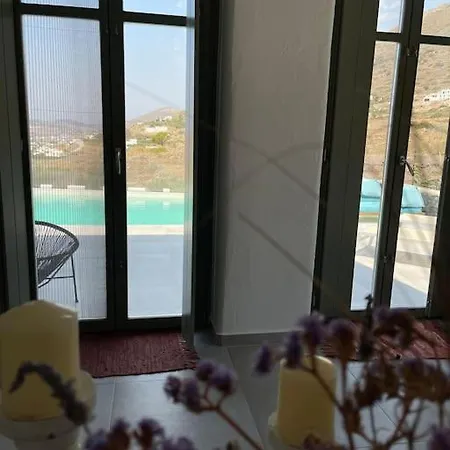 Villa Dream 1 ολόκληρος χώρος με πισίνα Parikia (Paros)