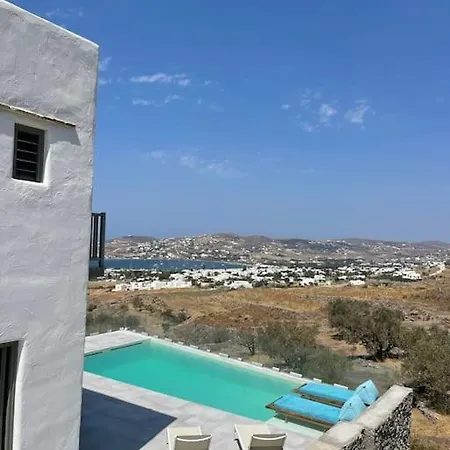 Dream 1 ολόκληρος χώρος με πισίνα Villa