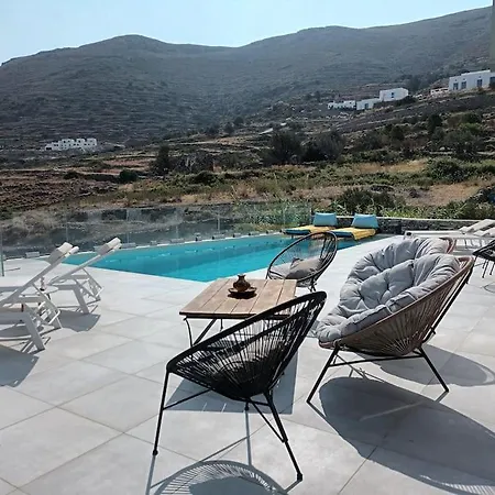 Dream 1 ολόκληρος χώρος με πισίνα *