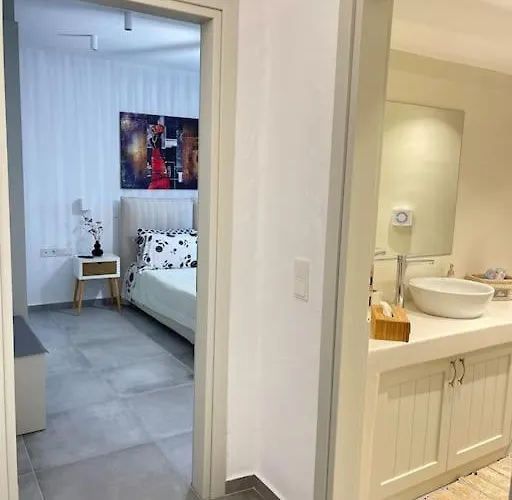 Dream 1 ολόκληρος χώρος με πισίνα Villa