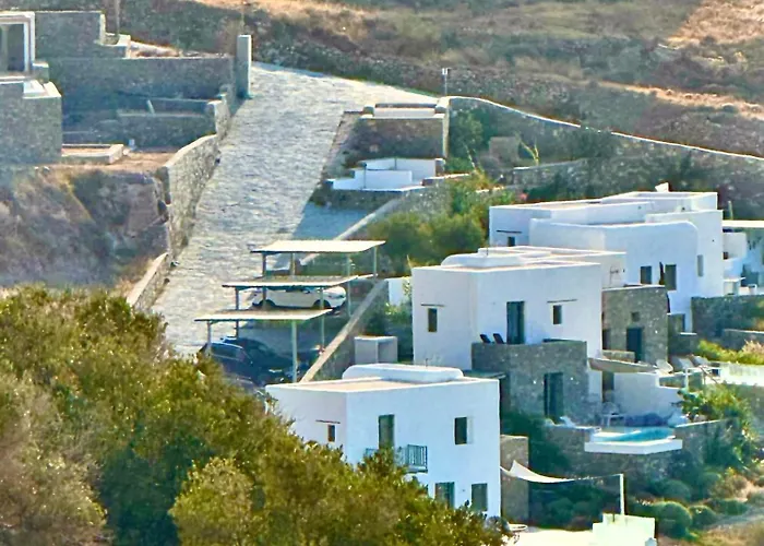 Dream 1 ολόκληρος χώρος με πισίνα Páros