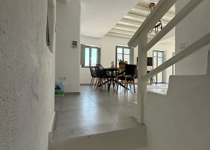 Villa Dream 1 ολόκληρος χώρος με πισίνα Párosz